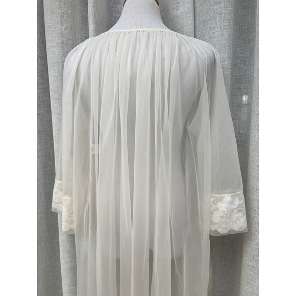 Vintage 1960s Miss Elaine romantic lingerie robe - Picture 7 of 10
